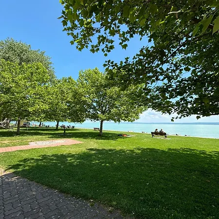 Balaton Bay Διαμέρισμα *